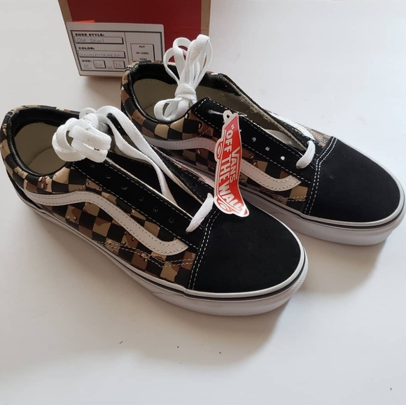 Vans Shoes - SALE!VANS camouflage checkboard shoes Sz 7.5